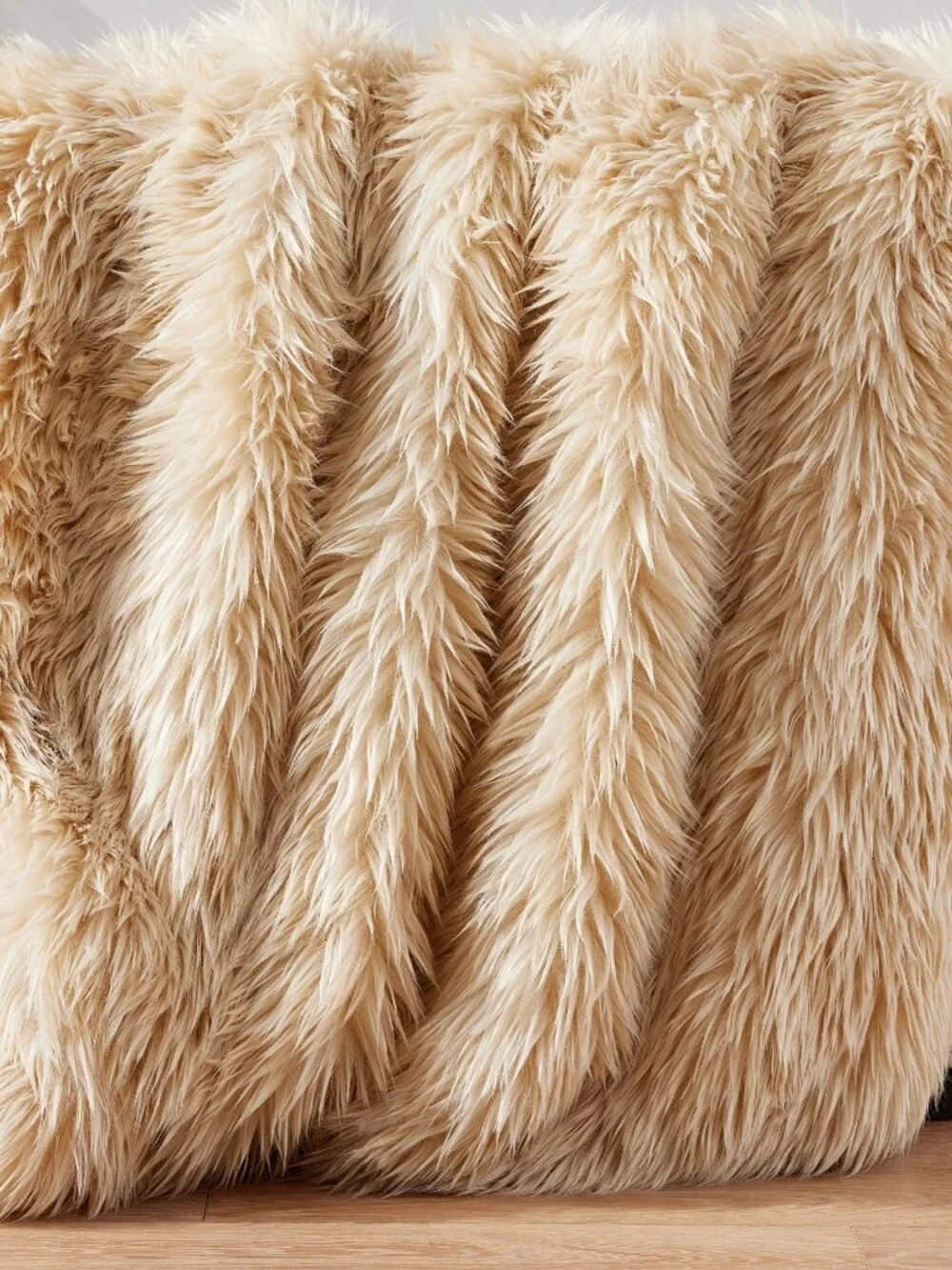Pottery Barn Luxe Faux Fur Throw 50